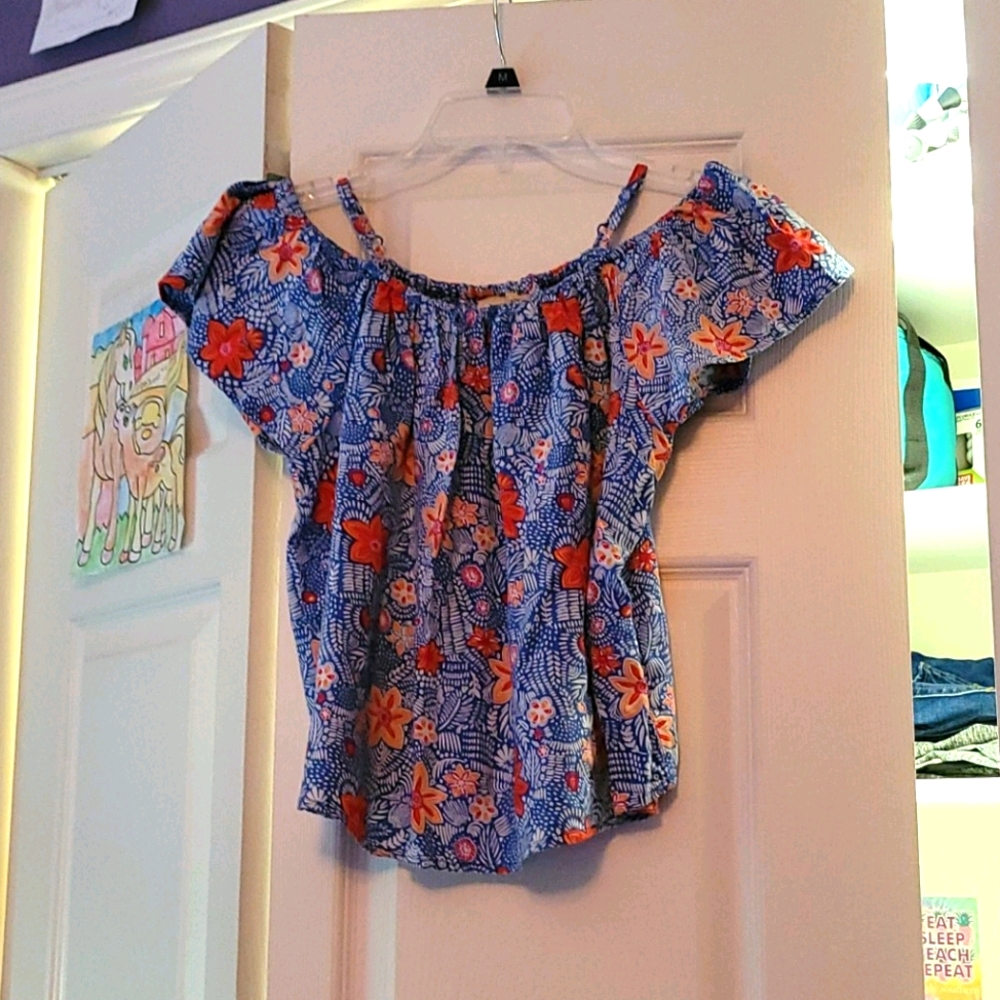 Girl's blouse